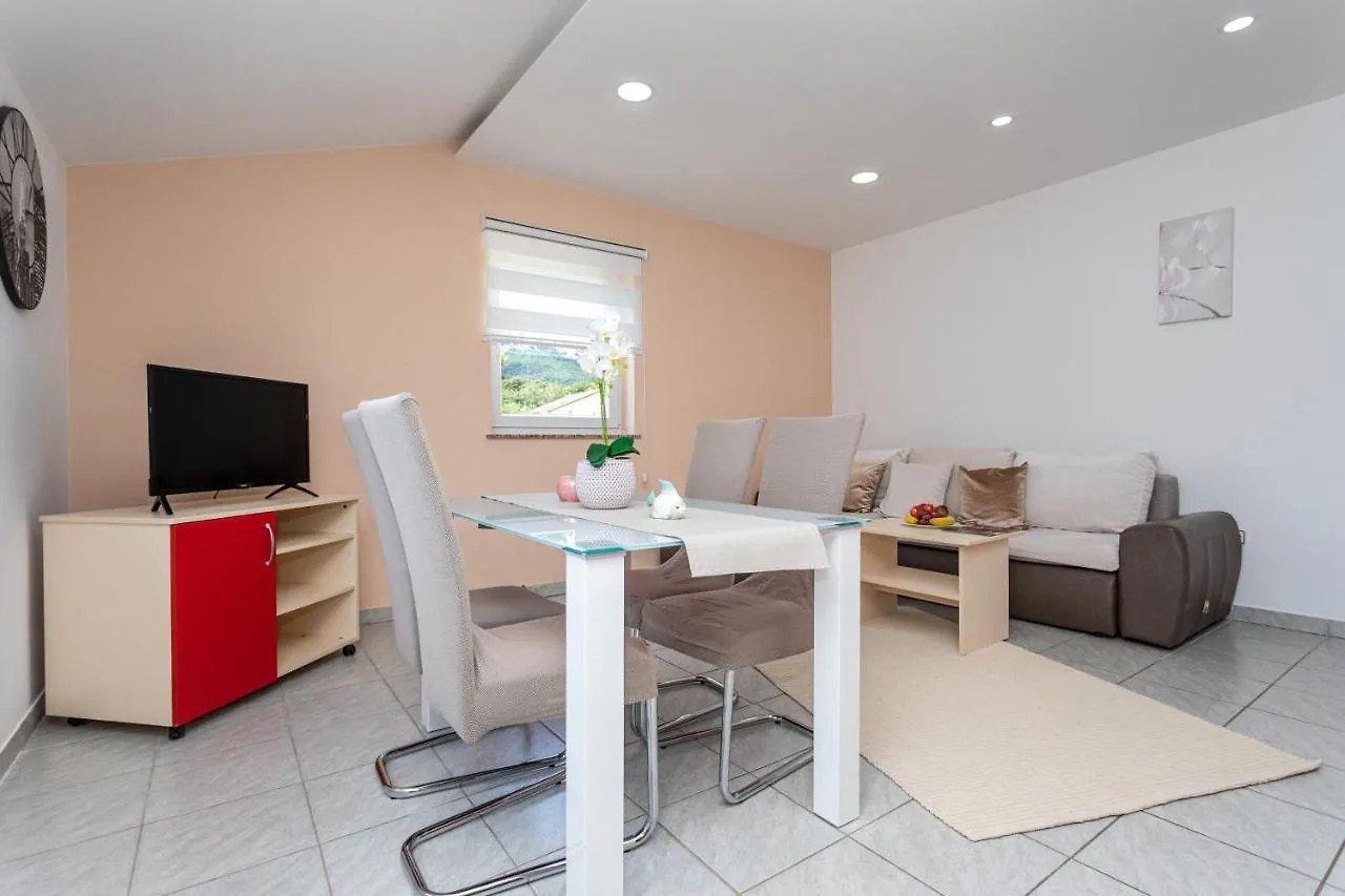 Apartments La Natalli Baska  Croatia