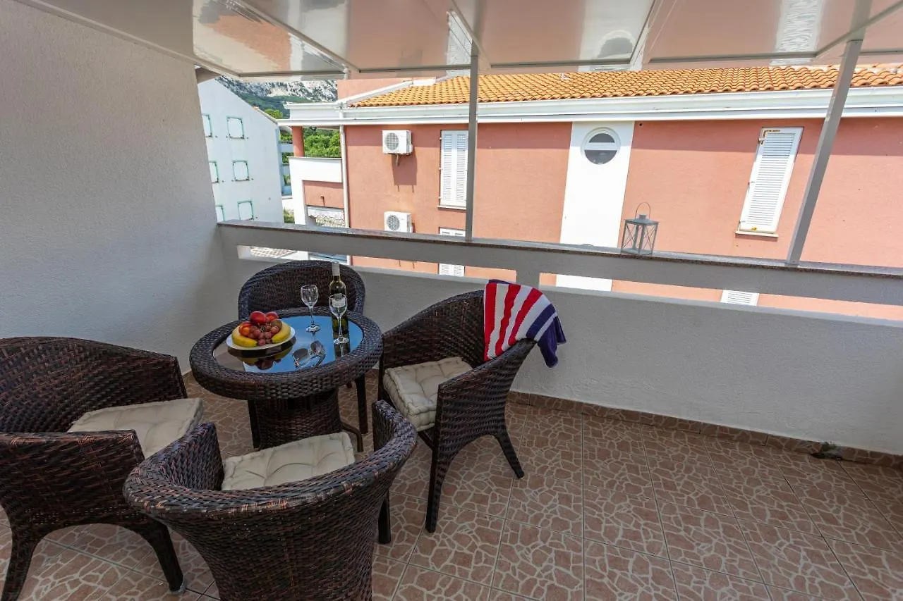 Apartments La Natalli Baska