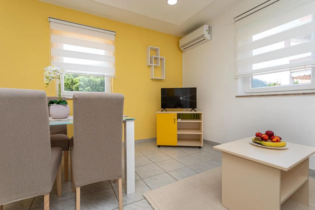 Apartments La Natalli Baska  Croatia
