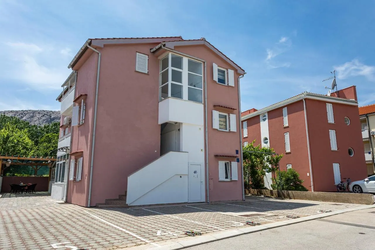 Apartments La Natalli Baska