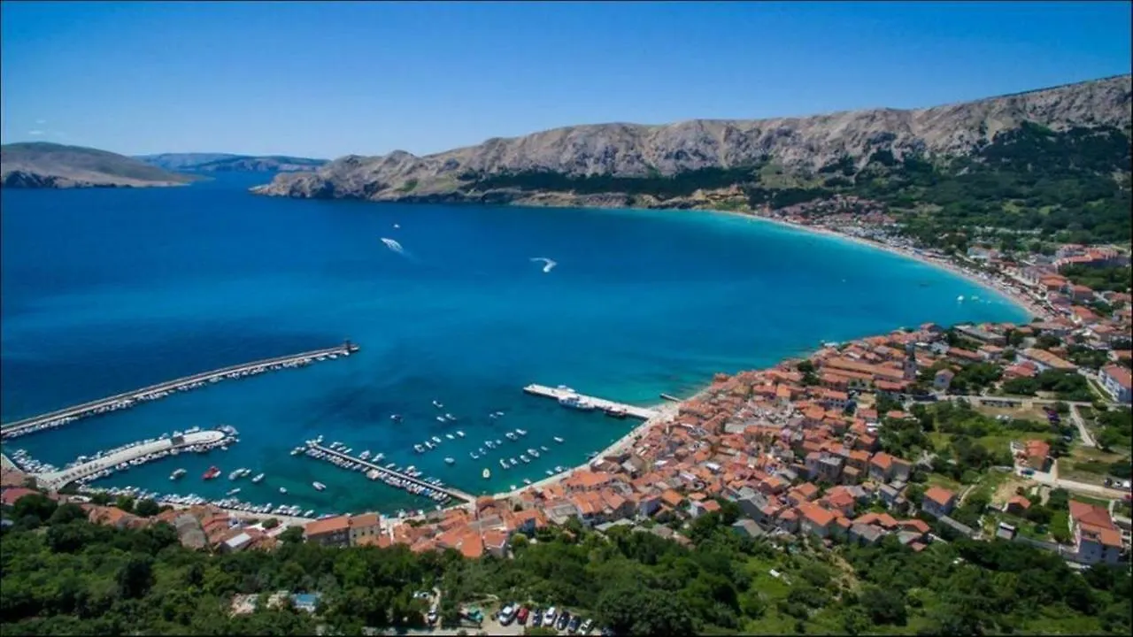 Apartments La Natalli Baska  Croatia