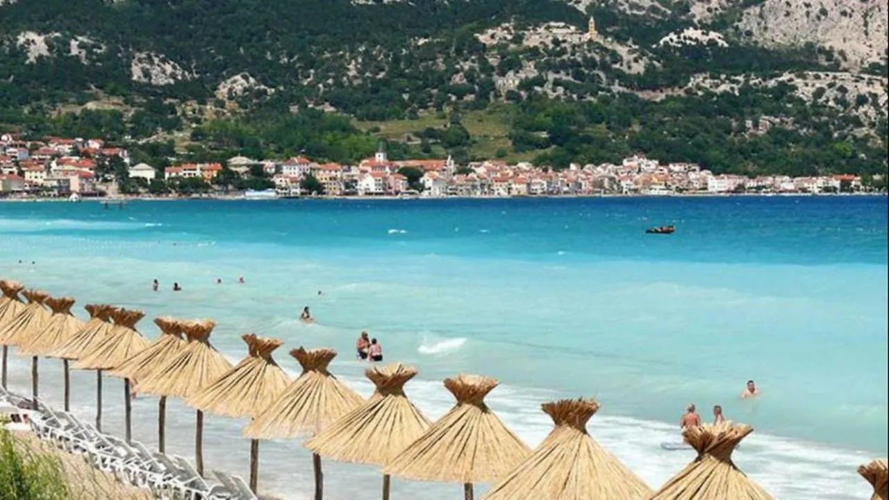 Apartments La Natalli Baska  0*, Baska (Krk) Croatia